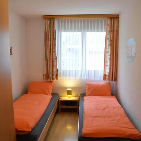 公寓 Dominic B2 By Interhome 萨斯费