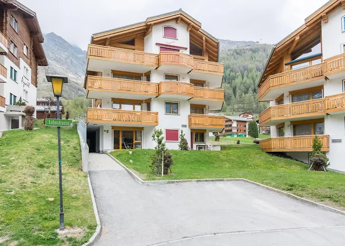 Dominic B2 By Interhome *